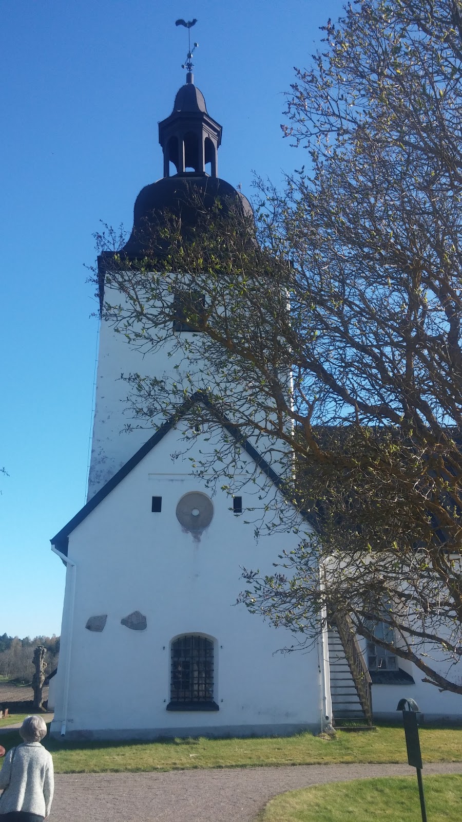 Färentuna kyrkogård