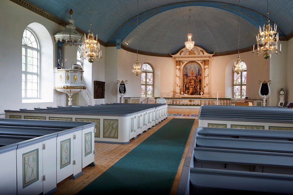 Revesjö kyrka
